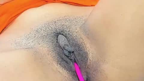 Snapshot of michelledanielss chatting on 02-19-25, 09:47 Michelle daniels online show from 02-19-25, 09:47