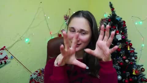 Snapshot of michellee11 chatting on 01-07-25, 04:16 Michel online show from 01-07-25, 04:16