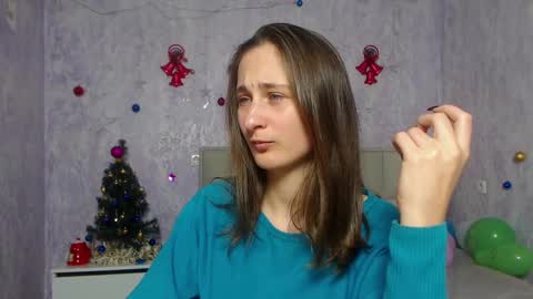 Snapshot of michellee11 chatting on 01-12-25, 12:12 Michel online show from 01-12-25, 12:12
