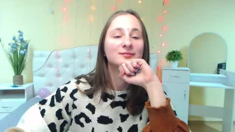 Snapshot of michellee11 chatting on 01-14-25, 03:04 Michel online show from 01-14-25, 03:04