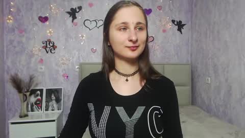 Snapshot of michellee11 chatting on 02-05-25, 12:06 Michel online show from 02-05-25, 12:06