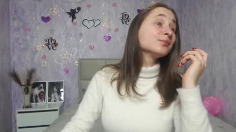 Snapshot of michellee11 chatting on 02-07-25, 12:17 Michel online show from 02-07-25, 12:17