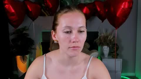 Snapshot of michelleortis chatting on 03-01-25, 02:23 MichelleOrtis online show from 03-01-25, 02:23