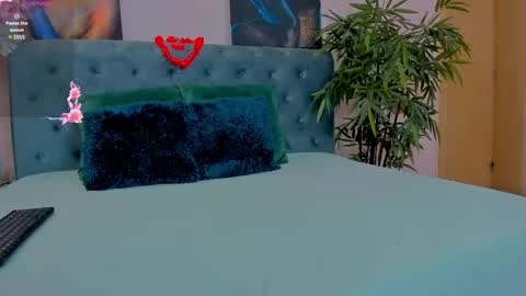 Snapshot of michellereys chatting on 02-16-25, 01:58 michellereys online show from 02-16-25, 01:58