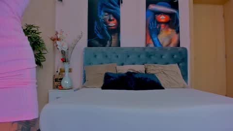 Snapshot of michellereys chatting on 09-08-25, 08:52 michellereys online show from 09-08-25, 08:52