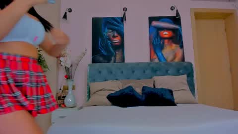 Snapshot of michellereys chatting on 09-12-25, 08:20 michellereys online show from 09-12-25, 08:20