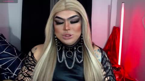 Michelle online show from 11-25-25, 05:07