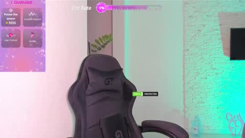 Michellee online show from 02-10-25, 07:49