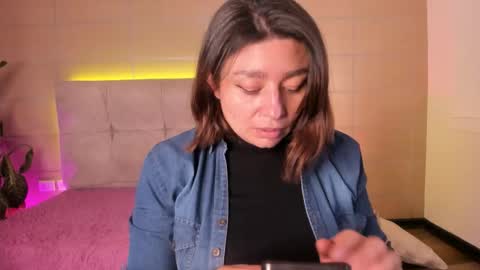 Snapshot of michonne_09 chatting on 03-19-26, 03:21 michonne_09 online show from 03-19-26, 03:21