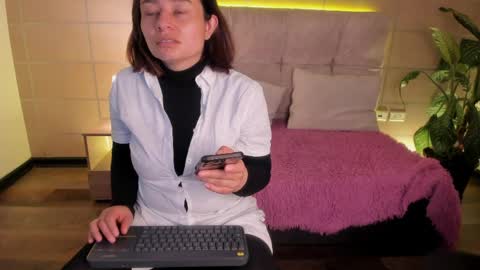 Snapshot of michonne_09 chatting on 03-29-26, 02:44 michonne_09 online show from 03-29-26, 02:44