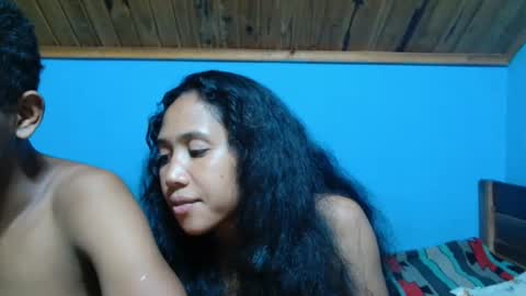 Snapshot of mickaking chatting on 12-17-25, 07:20 mickaking online show from 12-17-25, 07:20