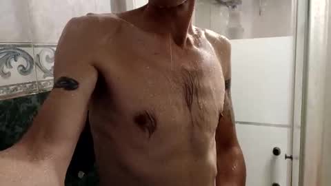 mickavis1975 online show from 11-02-25, 05:48