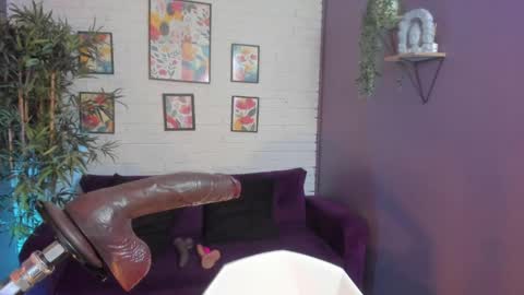 Snapshot of micki__ chatting on 03-28-26, 11:21 Micki online show from 03-28-26, 11:21