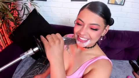 Snapshot of micki__ chatting on 04-20-26, 11:46 Micki online show from 04-20-26, 11:46