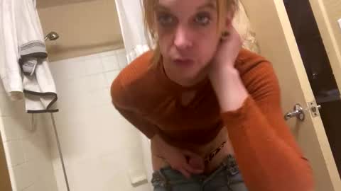 mickisofine online show from 01-02-25, 11:49