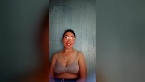 Miky online show from 06-18-26, 01:04