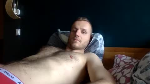 mickylove67 online show from 04-16-26, 12:28