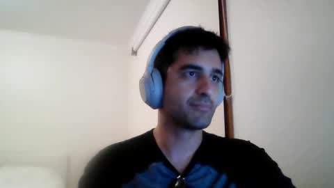 Victor online show from 02-21-26, 01:01