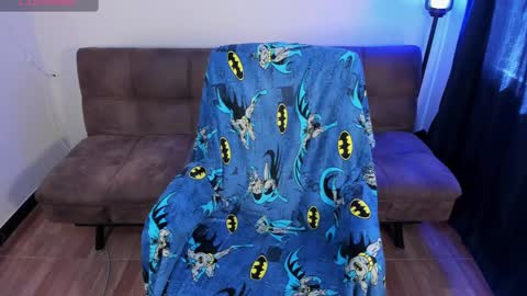 Blue online show from 01-13-25, 03:04