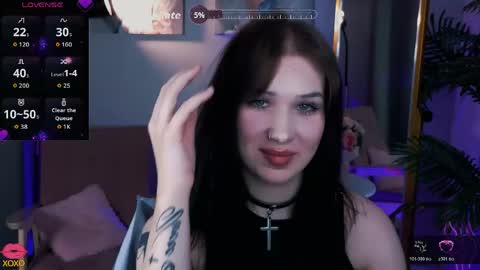 Snapshot of midnight_diamond chatting on 04-14-26, 09:10 Lia online show from 04-14-26, 09:10