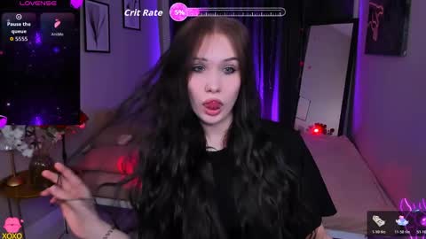 Snapshot of midnight_diamond chatting on 04-30-26, 10:36 Lia online show from 04-30-26, 10:36