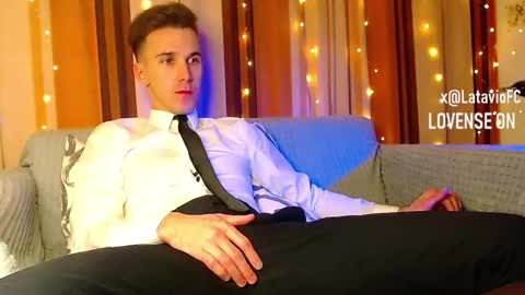 Snapshot of midnighter__ chatting on 12-15-25, 10:03 Alexey or just Alex online show from 12-15-25, 10:03