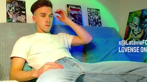 Snapshot of midnighter__ chatting on 03-27-26, 10:09 Alexey or just Alex online show from 03-27-26, 10:09