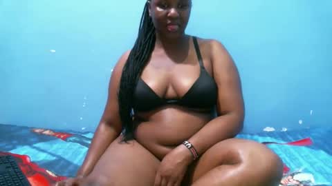 Snapshot of midnightkady chatting on 02-13-26, 07:21 Caddy online show from 02-13-26, 07:21