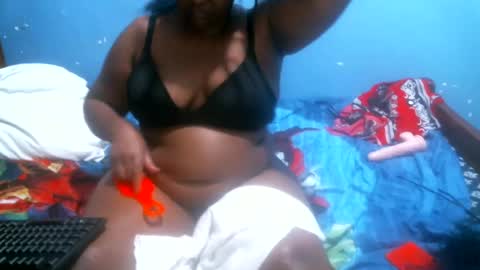 Snapshot of midnightkady chatting on 07-06-26, 04:09 Caddy online show from 07-06-26, 04:09
