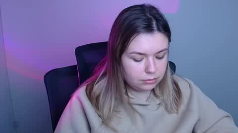 Mariana online show from 10-30-25, 12:17