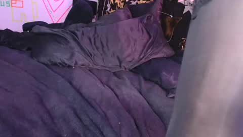 Midnightrose online show from 01-28-25, 05:54