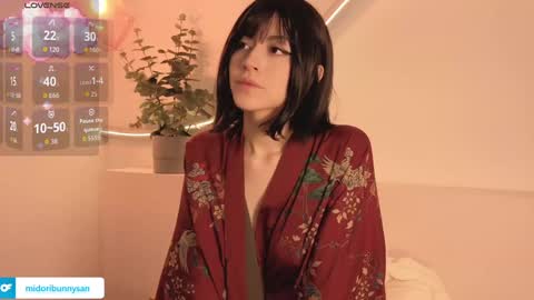 Snapshot of midori__san chatting on 02-15-26, 02:25 midori__san online show from 02-15-26, 02:25