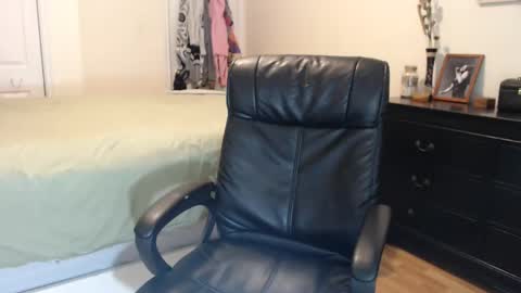 MidsummerNightsDream online show from 01-29-25, 07:43