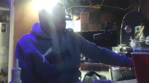 midtownhustler online show from 09-22-25, 05:31