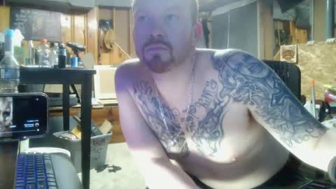Snapshot of midtownhustler chatting on 06-29-26, 10:15 midtownhustler online show from 06-29-26, 10:15