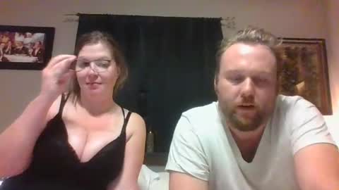 Snapshot of midwestlovers1990 chatting on 11-01-25, 06:04 midwestlovers1990 online show from 11-01-25, 06:04