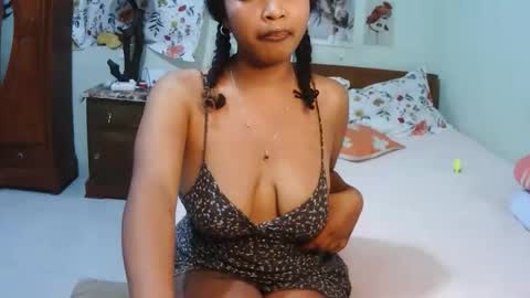 miel_07 online show from 05-05-26, 12:57