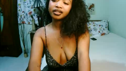 miel_07 online show from 05-16-26, 12:15