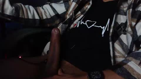 Snapshot of mifriend1998 chatting on 01-06-26, 09:24 mifriend1998 online show from 01-06-26, 09:24