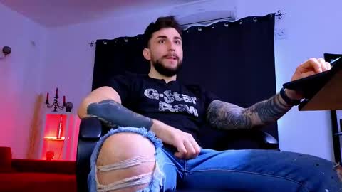 Snapshot of mightyaaron chatting on 02-16-26, 12:01 MightyAaron online show from 02-16-26, 12:01