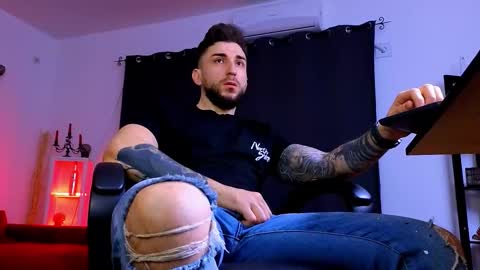 Snapshot of mightyaaron chatting on 03-13-26, 04:08 MightyAaron online show from 03-13-26, 04:08