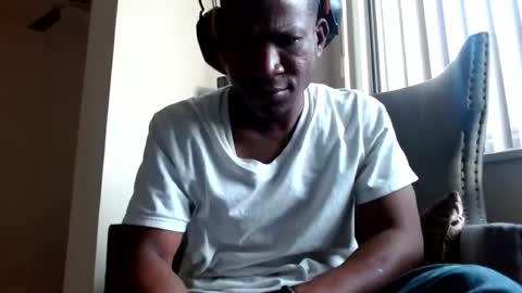 Snapshot of mightymandingo chatting on 04-12-26, 10:37 Mightymandingo online show from 04-12-26, 10:37
