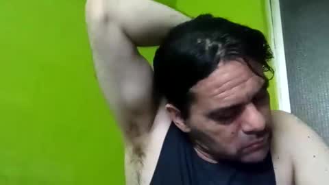 Snapshot of miguelo959250353276 chatting on 10-26-25, 06:08 miguelo959250353276 online show from 10-26-25, 06:08