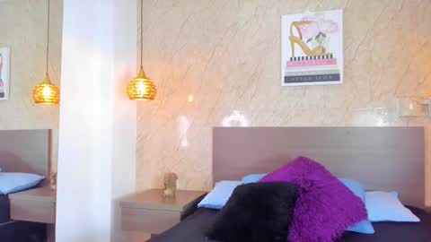 Snapshot of miia03 chatting on 03-30-26, 12:06 Miia online show from 03-30-26, 12:06