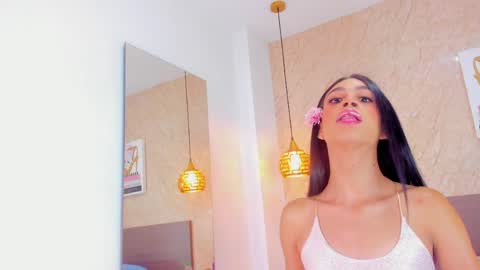 Snapshot of miia03 chatting on 04-08-26, 12:05 Miia online show from 04-08-26, 12:05