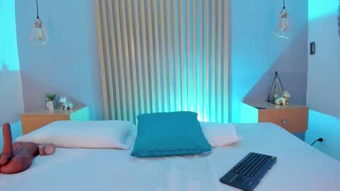 Snapshot of miia_blaze chatting on 02-21-26, 11:33 Mia online show from 02-21-26, 11:33