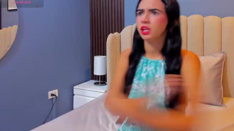 miia_cute18 online show from 12-05-25, 12:14