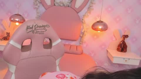 Snapshot of miia_desire chatting on 04-16-26, 03:51 Mia Desire online show from 04-16-26, 03:51