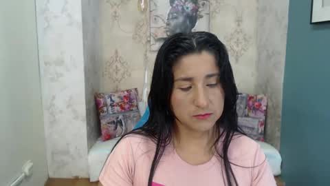 Snapshot of miia_rousee_ chatting on 02-19-26, 11:34 ROUSSE online show from 02-19-26, 11:34