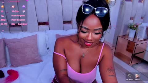 Miia Schwarz  online show from 01-28-25, 06:39